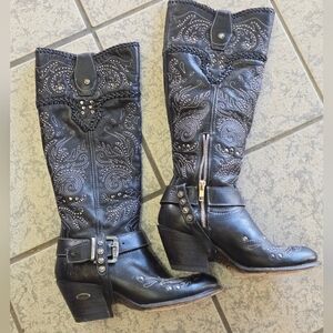 Muro black, tall studded boots.. Just Beautiful Size 7